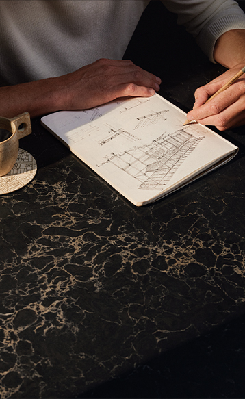 Caesarstone 5100 Vanilla Noir Kitchen